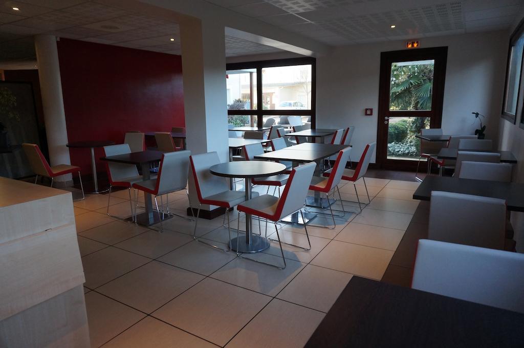 Ibis Auch Ξενοδοχείο Εξωτερικό φωτογραφία